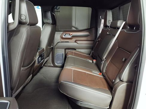 Used 2022 GMC Sierra 1500 Denali image 7