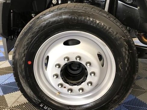 New 2026 Ford F550 2WD Regular Cab Super Duty image 8