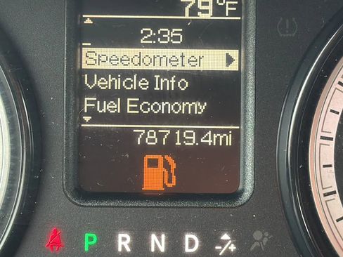 Used 2017 RAM 1500 Express AWD/4WD image 16