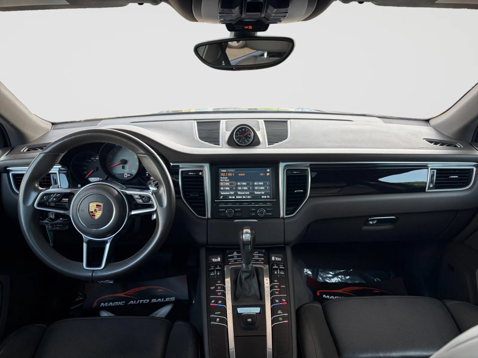 Used 2016 Porsche Macan S AWD/4WD image 22