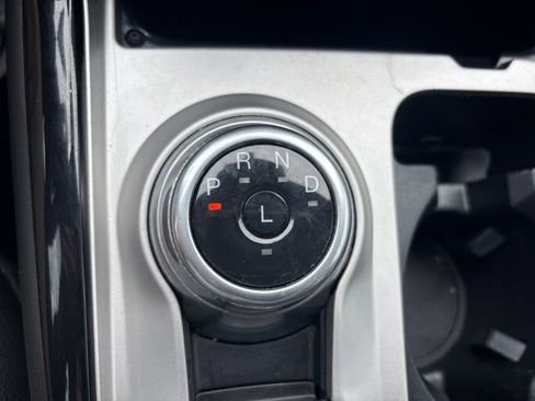 Used 2022 Ford Explorer ST-Line w/ Class IV Trailer Tow Package image 29