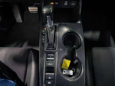 Used 2024 Honda Civic Sport image 29