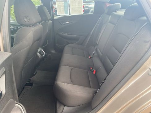 Used 2024 Chevrolet Malibu LT image 13