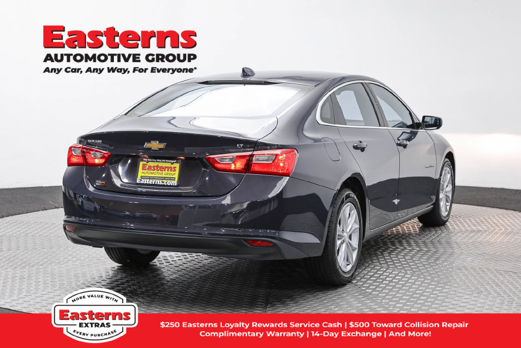 Used 2025 Chevrolet Malibu LT FWD image 6