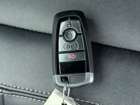 New 2026 Ford Bronco Badlands image 38