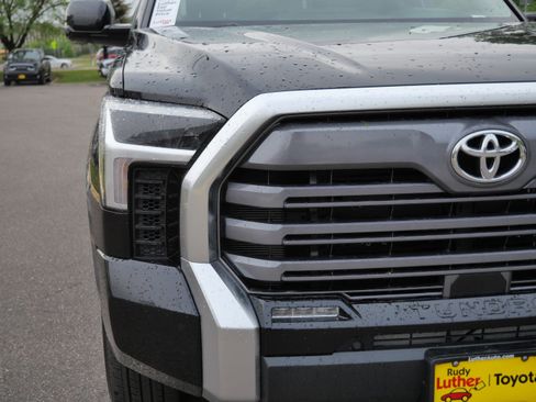 Used 2024 Toyota Tundra Limited w/ Power Package AWD/4WD image 16