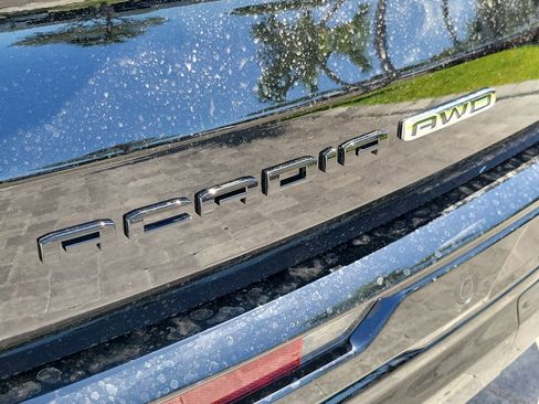 New 2026 GMC Acadia Denali Ultimate AWD/4WD image 7