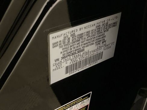 Used 2025 Nissan Kicks SV w/ SV Premium Package AWD/4WD image 38