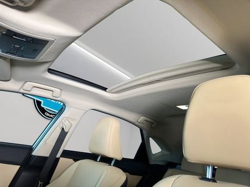 Used 2019 Lexus NX 300 AWD image 19