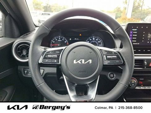 Used 2022 Kia Forte GT-Line image 22