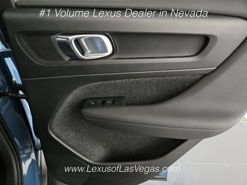 Used 2023 Volvo XC40 Recharge Plus AWD/4WD image 22