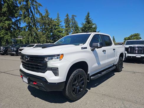 New 2026 Chevrolet Silverado 1500 LT Trail Boss w/ LT Trail Boss Premium Package AWD/4WD image 3