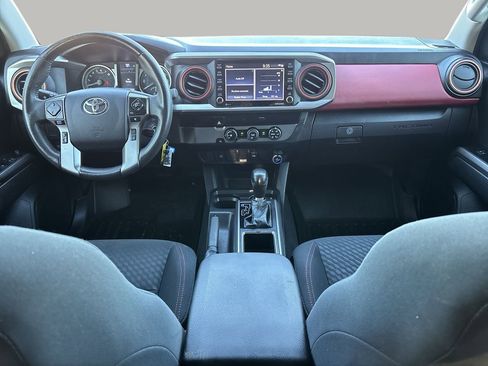 Used 2022 Toyota Tacoma SR5 image 12