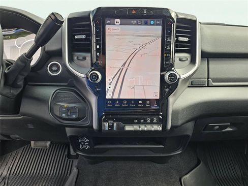 New 2026 RAM 2500 Big Horn AWD/4WD image 29
