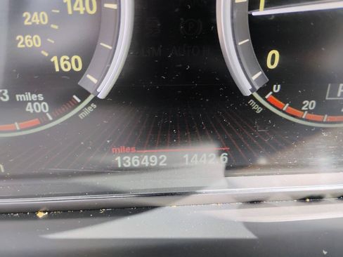 Used 2012 BMW 740i RWD image 12