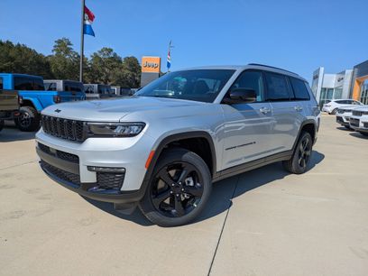 New 2025 Jeep Grand Cherokee L Limited w/ Black Appearance Package