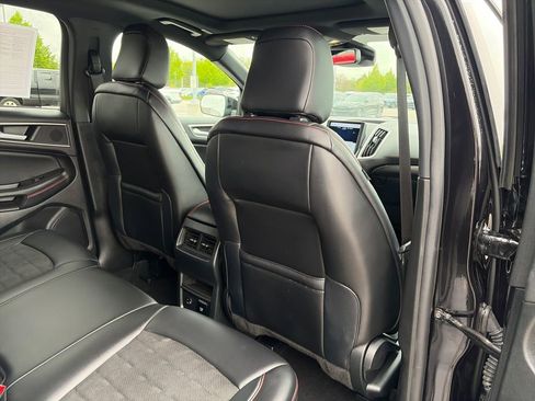 Used 2022 Ford Edge ST-Line AWD/4WD image 32