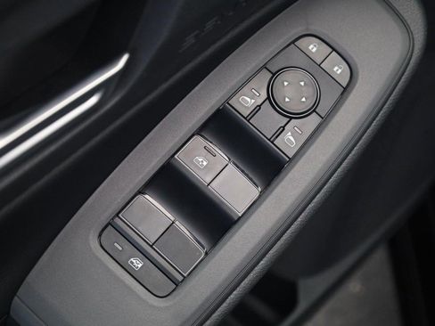 New 2026 Nissan Sentra SV w/ SV Convenience Package FWD image 11