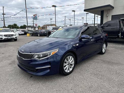 Used 2016 Kia Optima EX w/ Premium Package FWD image 2