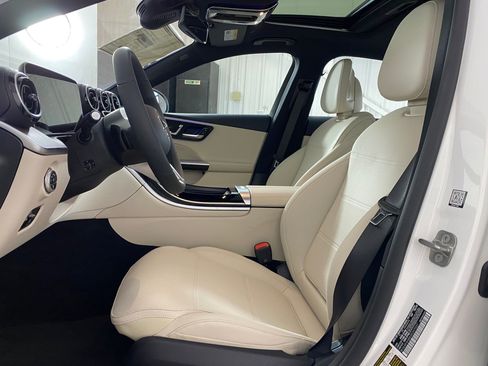 Certified 2025 Mercedes-Benz C 300 4MATIC Sedan image 4