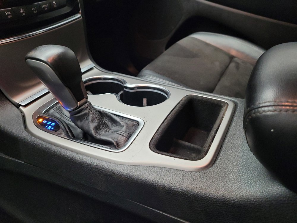 Used 2019 Jeep Grand Cherokee Altitude AWD/4WD image 26