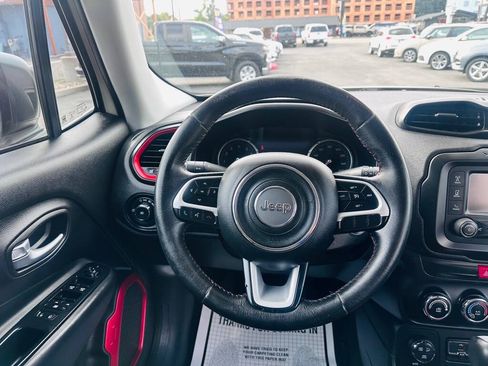 Used 2016 Jeep Renegade Trailhawk AWD/4WD image 11