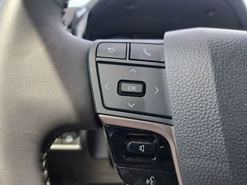 Used 2026 Toyota Camry XLE FWD image 14