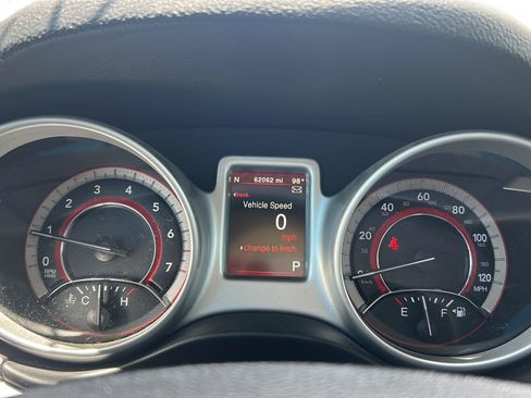 Used 2018 Dodge Journey SE w/ Popular Equipment Group FWD image 11