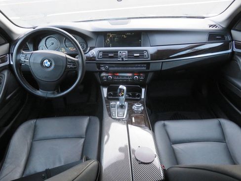 Used 2013 BMW 528i xDrive Sedan image 12