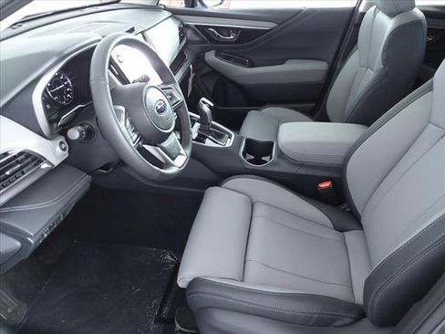 New 2025 Subaru Outback Limited image 8