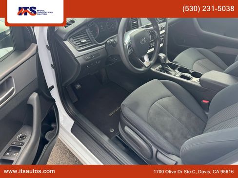 Used 2018 Hyundai Sonata ECO FWD image 9