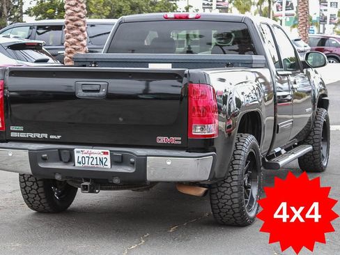 Used 2011 GMC Sierra 1500 SLT w/ SLT Convenience Package AWD/4WD image 4