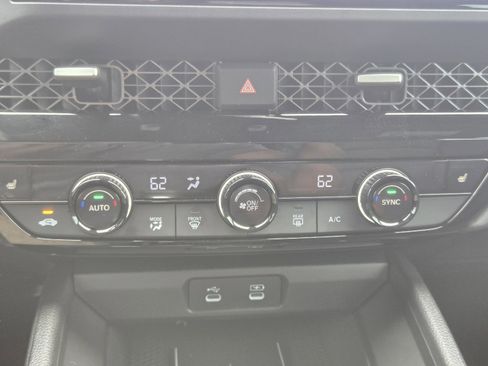 Certified 2025 Honda Accord Sport image 15