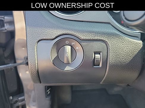 Used 2014 Ford Mustang Coupe RWD image 14