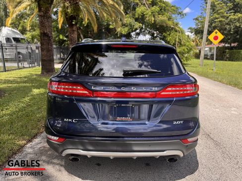 Used 2017 Lincoln MKC Premiere image 12
