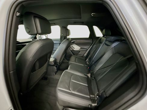 Used 2025 Audi Q3 2.0T Premium image 29