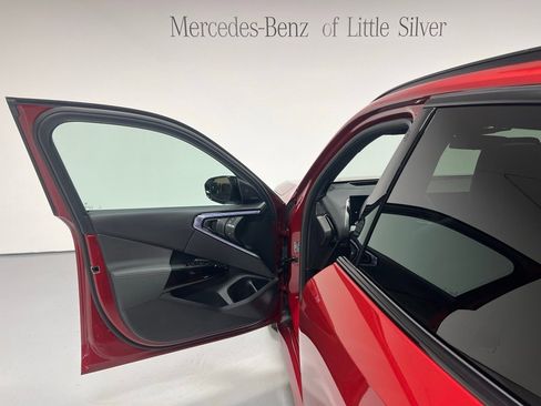 Used 2025 BMW X3 M50 w/ Premium Package image 17