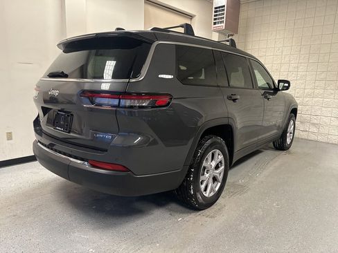 Used 2022 Jeep Grand Cherokee L Limited image 49