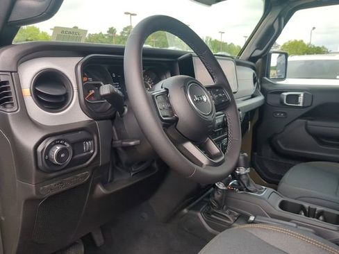 New 2025 Jeep Wrangler Unlimited Sport image 19