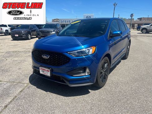 Used 2024 Ford Edge ST-Line w/ Class II Trailer Tow Package AWD/4WD image 2