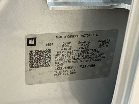 Used 2018 Chevrolet Malibu LT image 38