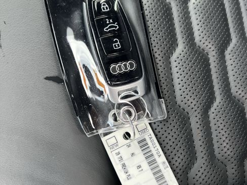 Used 2024 Audi RS 7 Performance image 38