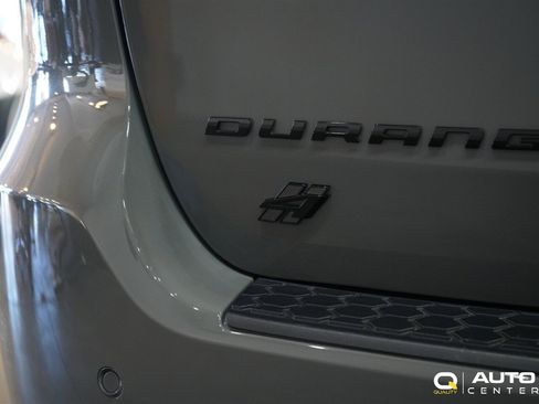 Used 2025 Dodge Durango R/T w/ Blacktop Package image 9