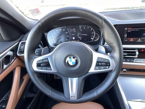 Certified 2022 BMW 430i Convertible w/ M Sport Package image 18