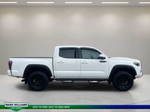 Used 2021 Toyota Tacoma TRD Pro AWD/4WD image 8