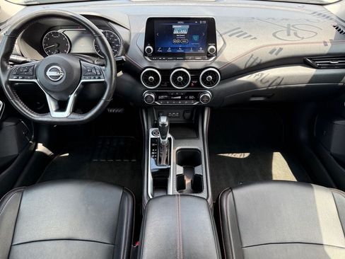 Used 2025 Nissan Sentra SR w/ SR Premium Package FWD image 15