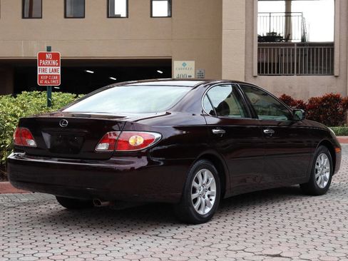 Used 2003 Lexus ES 330 image 18