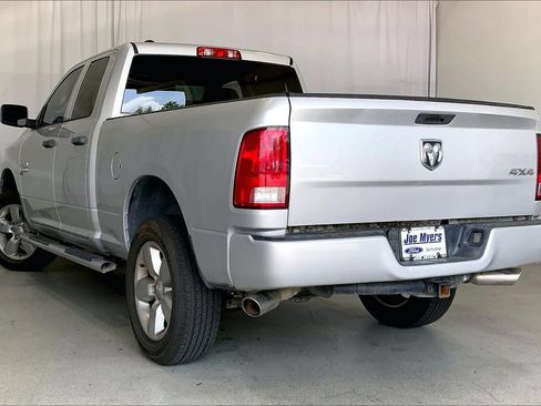 Used 2019 RAM 1500 Express w/ Express Value Package AWD/4WD image 4