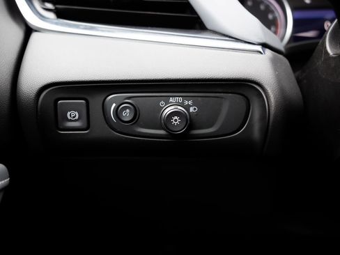 Used 2020 Buick Enclave Premium w/ Surround and Sites Package image 23