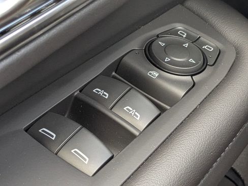 New 2024 Chevrolet Tahoe 2WD image 25